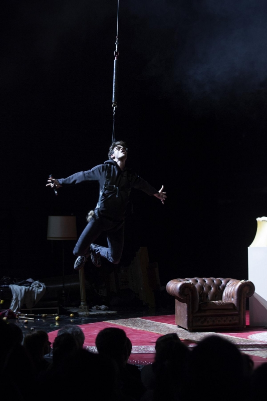 Tilman Strauß in »Wengenroths Autorenklub, Ausgabe 11: Friedrich Schiller«. Foto: Gianmarco Bresadola.