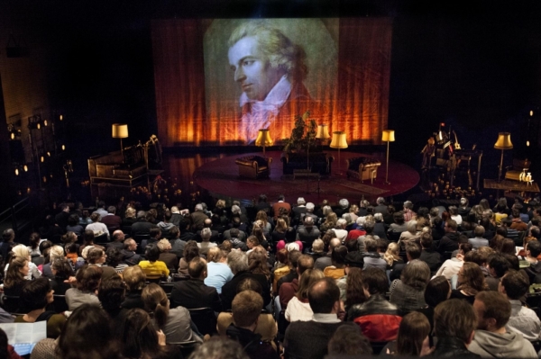 »Wengenroths Autorenklub, Ausgabe 11: Friedrich Schiller«. Foto: Gianmarco Bresadola.