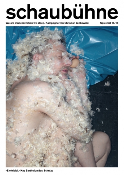 Kay Bartholomäus Schulze in der Spielzeitkampagne 2018/2019 der Schaubühne am Lehniner Platz (Berlin). Foto: Joerg Reichhardt. Kay Bartholomäus Schulze in der Spielzeitkampagne 2018/2019 der Schaubühne am Lehniner Platz (Berlin). Foto: Joerg Reichhardt.