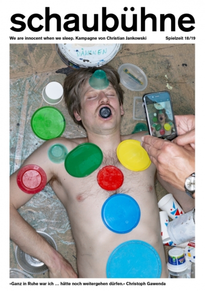 Christoph Gawenda in der Spielzeitkampagne 2018/2019 der Schaubühne am Lehniner Platz (Berlin). Foto: Joerg Reichhardt. Christoph Gawenda in der Spielzeitkampagne 2018/2019 der Schaubühne am Lehniner Platz (Berlin). Foto: Joerg Reichhardt.