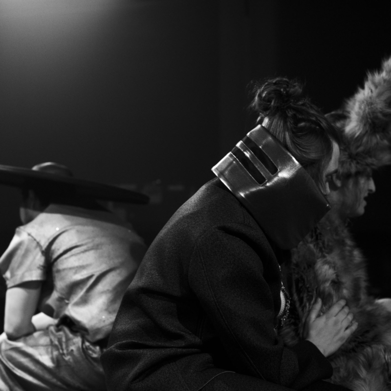 »Take On Me«. Foto: Anna Permesang. »Take On Me«. Foto: Anna Permesang.