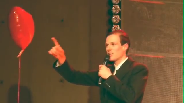 Dagobert in »Wengenroths Autorenklub, Ausgabe 5: Ödön von Horváth«. Video: Schaubühne am Lehniner Platz, Berlin.