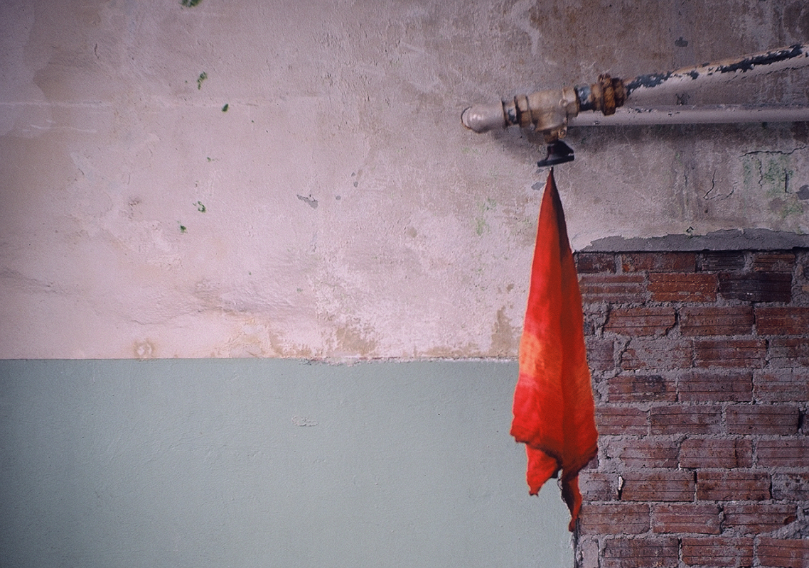 Plissierter Pajero »Feuervogel« (2006). Foto: Jörg Preisendörfer.