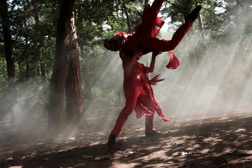 Jiří Bubeníček und Otto Bubeníček in »Je rêve«. Foto: Lukas Rotter.