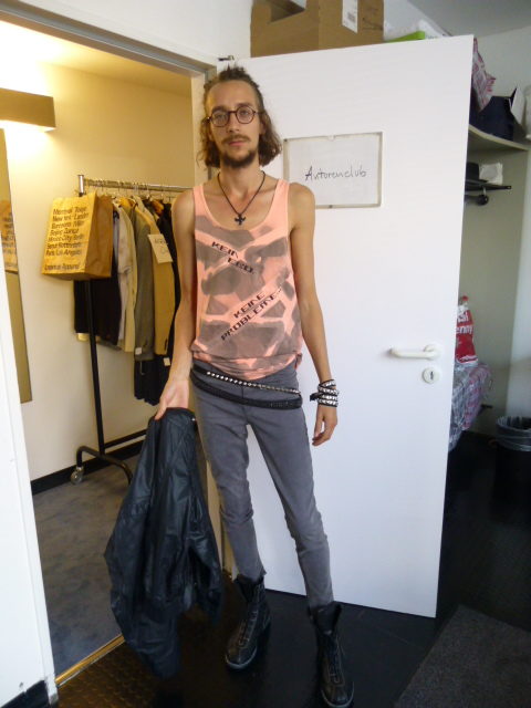 Bernardo Arias Porras in »Wengenroths Autorenklub, Ausgabe 4: Georg Büchner«. Foto: Marc Freitag.