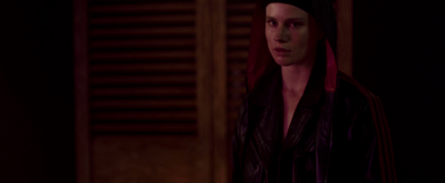 Pari San: »Frozen Time«. Videostill.