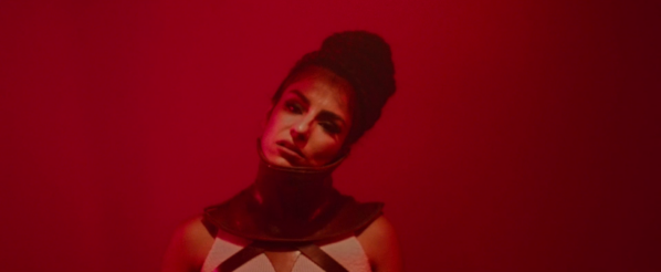 Pari San: »Frozen Time«. Videostill.