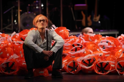 Oscar Hoppe und Sebastian Reck (v.l.n.r) in »Gundermann — Männer, Frauen und Maschinen«. Foto: Silke Winkler.