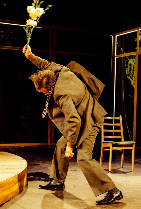 »Hedda Gabler«. Moritz Peters (George Tesman). Foto: Geronimo Schmidt.